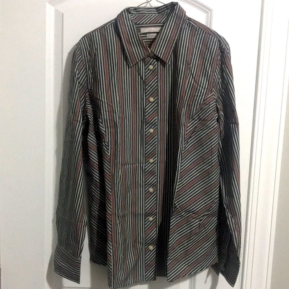 Old NAVy button down strip shirt w/side front and back panels long sleeves